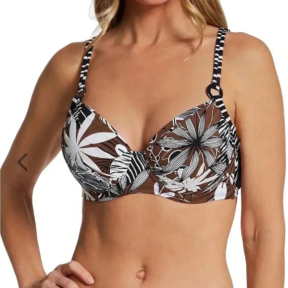 Bleu Rod Beattie Bold Moves Underwire Molded Swim Top and Sarong Hipster Bottom - Picture 2 of 13